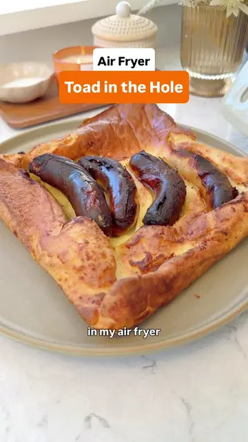 Air Fryer Toad in the Hole 🌭🥧✨ Golden, puffed batter and juicy sausages cooked