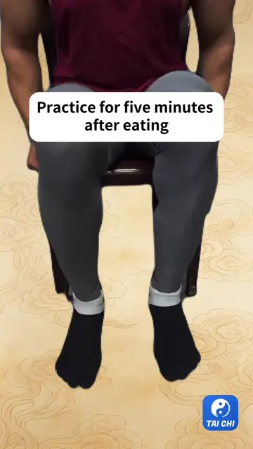 5-minute chair exercise after meals for leg strength 👆More Tai Chi practice on 