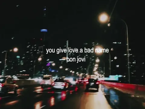 shot through the heart and you’re to blame!  #bonjovi #80srock #yougiveloveabadn