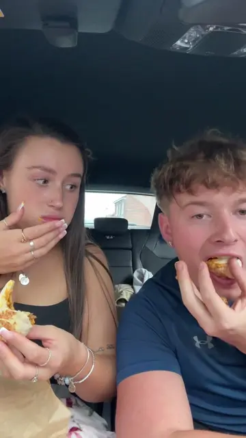 We REALLY underestimated this burrito😭🌯 #howmanybiteschallenge #bigbites #food