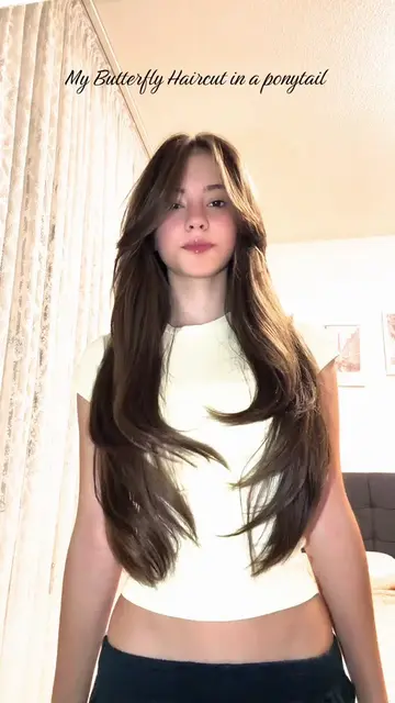 #ponytail #butterflycut #layers #layeredhair #bangs 