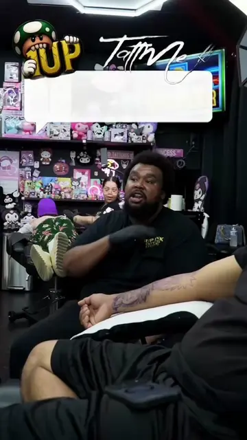 The difference between a millennial tattooer and a gen z tattooer 👀 @1UP Ink Ta