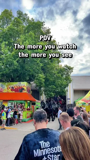 There is a lot going on here 😄 wait for the “message” in the sky 👌🏻 it’s too 