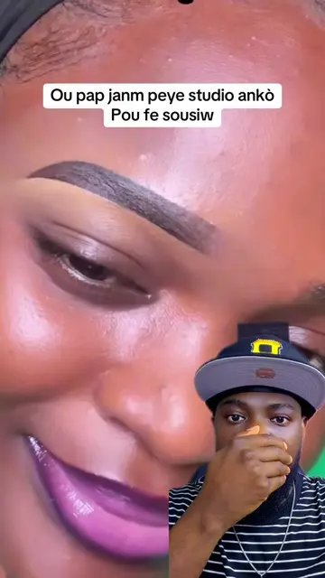 #Eyeliner #eyelinertutorial #eyebrows 
