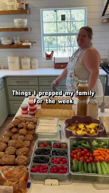 We are now prepared for the week. #themhoffers #themhoffersmealprep 