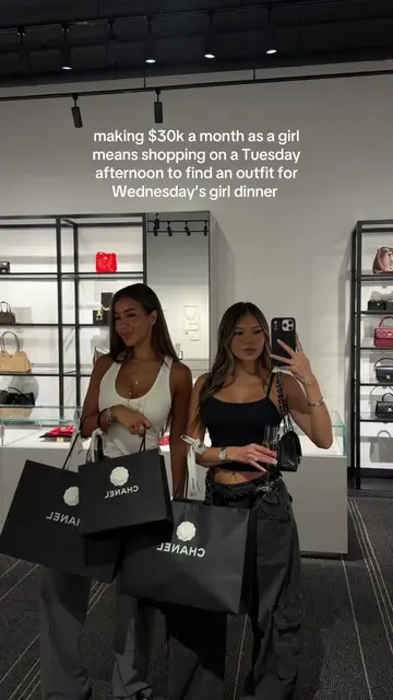 life is so fun everyday #shopping #chanel #girlmath 