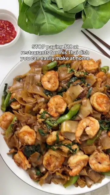 Recipe linked in bio! Or google search 'herman at home pad see ew' Pad See Ew is