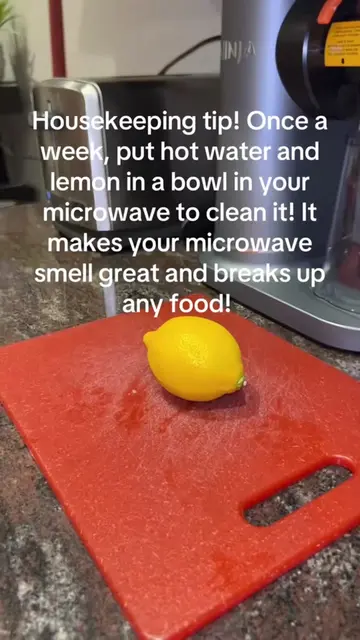 🍋✨ Your microwave called… it needs a little refresh! Add hot water + lemon, let