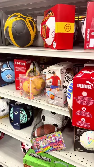 So many random squishy finds including some mystery squishy blind boxes. What wa