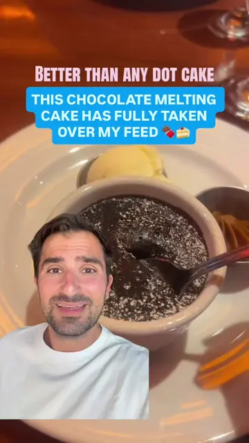 The @carnival chocolate melting cake has completely taken over my feed #carnival