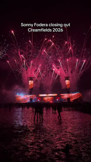 @Sonny Fodera closing out @Creamfields Official in style on Arc 🎇 #creamfields 