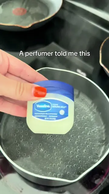 A perfumer told me this #LifeHack #beauty #secret #advice #vaseline 