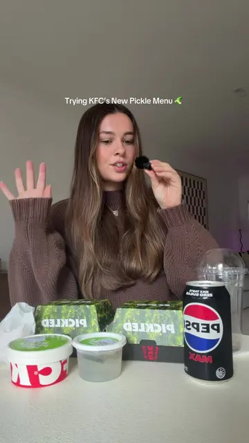NOT SPONSORED!! Trying kfc’s new pickle range 🥒  @kfcaustralia  #kfc #kfcpickle