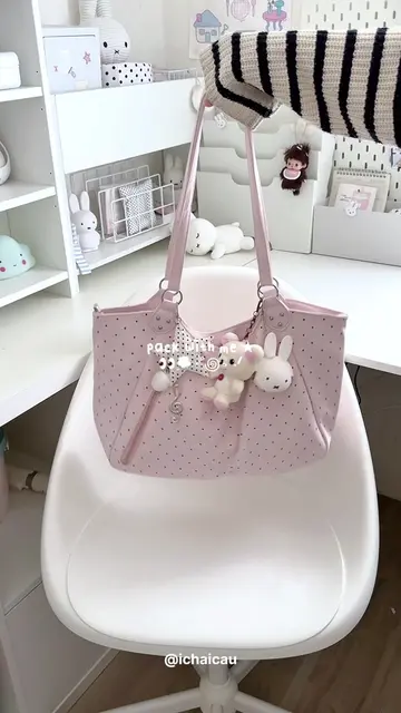 I’m obsessed with polka bag 👀💗 #totebagpolkadot #totebag 