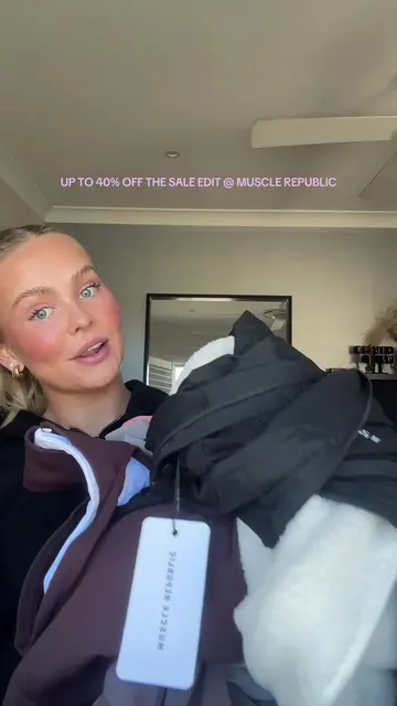 @Muscle Republic is having a SPRING SALE — up to 40% off selected items🏃🏼‍♀️🎧