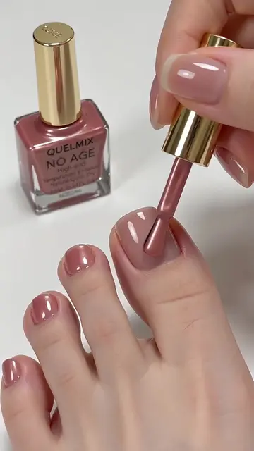 ✨ Glossy Dusty Rose Jelly Toe Nail Look 🤎 Low-key Luxury Foot Nail Inspiration 