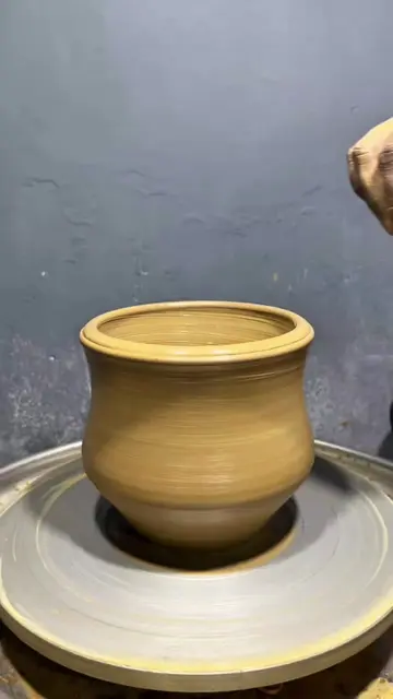 Satisfying Pottery Art & Craft Fresh off the wheel and ready to ship Watch the p
