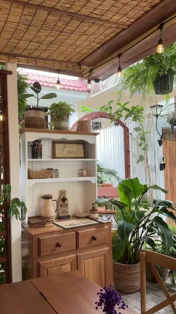 Such a peaceful café in TK area 🍃@VIOLETTE COFFEE AND BOBA 
