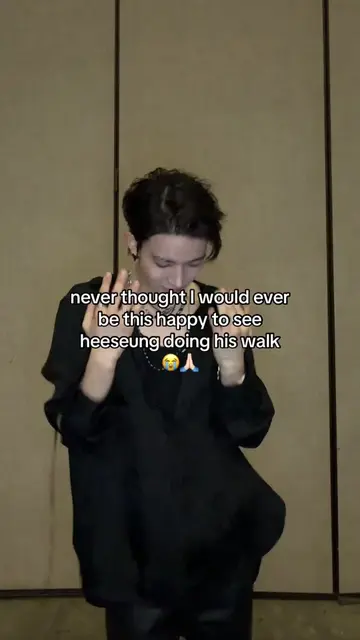 LIKE YALL DONT UNDERSTAND. HE HASNT DONE IT SINCE BEFORE HE LEFT. #enhypen_is_7 