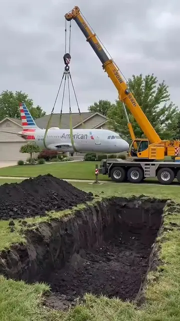 I turned this plane into a luxury beautiful house  #building#satisfyingvideos #t