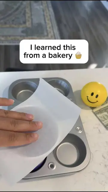 All you need is parchment paper and a couple of cups — that’s the whole trick! �