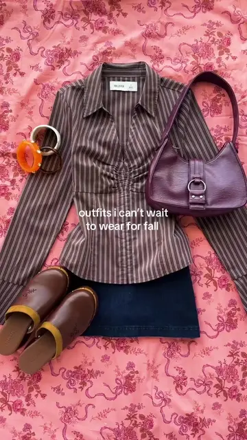 don’t text me unless it’s about apple orchards 🍎 #hollister #falloutfits #outfi