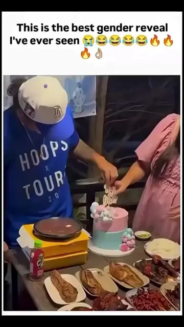 The Most Creative Gender Reveal Ever 🥺 🎂  #baby #genderreveal #babyshower #cel
