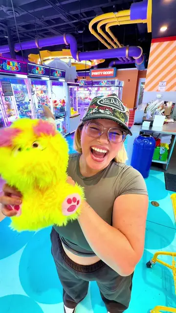 We came for family fun and somehow left with a giant Charizard 😂🔥  Mega Claw o