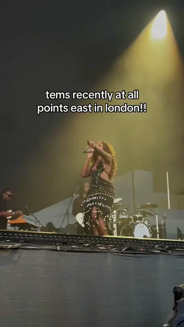 the way she hypes up the crowd!!💎 #tems #allpointseast #allpointseastfestival #