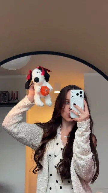 diy pumpkin Snoopy plushie from a sock 🍂 #snoopy #tutorial #DIY #plushie #fall