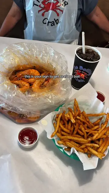 This is your sign to get seafood boil  @The Boiling Crab  #boilingcrab #seafoodb