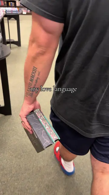 My man, my man, MY MAN! 🥰 #BookTok #books #barnesandnoble #myman #bookish 