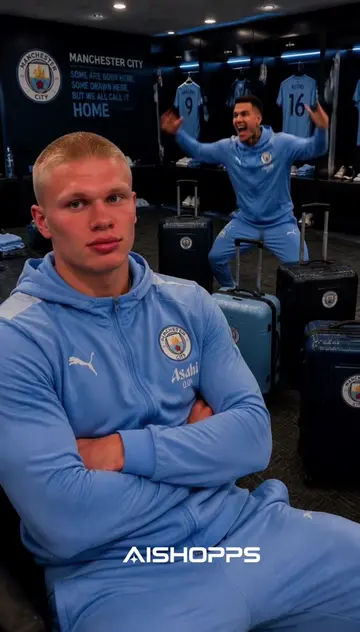 Enzo just 2h after signing for Manchester city ,came very early to the camp and 