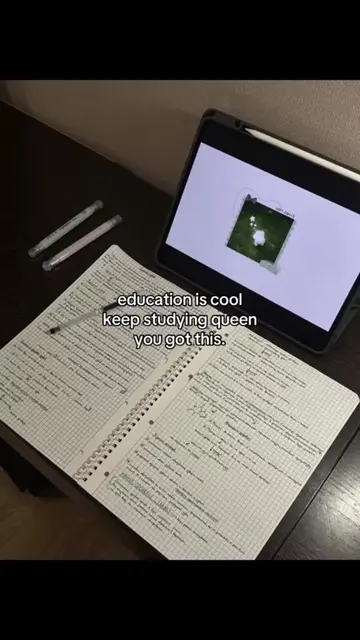 POV: you stopped pretending your notes were organized and let Sovi fix the chaos