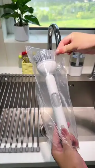 Make everyday cleaning easier. Soap Dispenser Cleaning Brush.Laundry Balls — hel