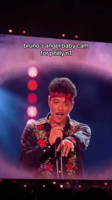 omg pls wait til the end 😭😭😭🌹 #brunomars #philly #angelbabycam #theromantict