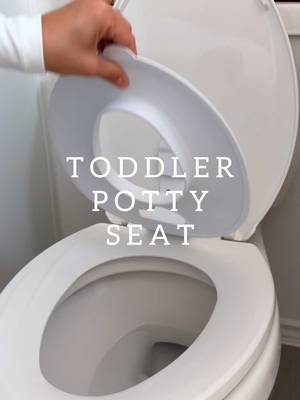 Toddler bathroom must-have 🚽✨ This potty seat attaches right to the toilet with