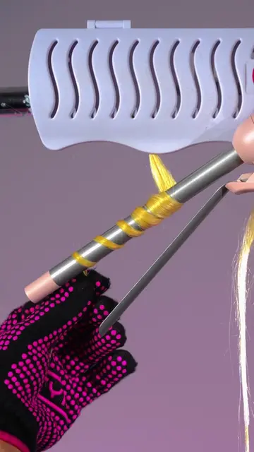 tight, tighter, tightest. #TYMO #CurlsTYMO #HairMatters #hairtools #hairstyles