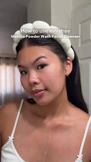 Matcha Powder Cleanser 101 🍵✨ 1️⃣ Shake a quarter-sized amount into dry hands 2