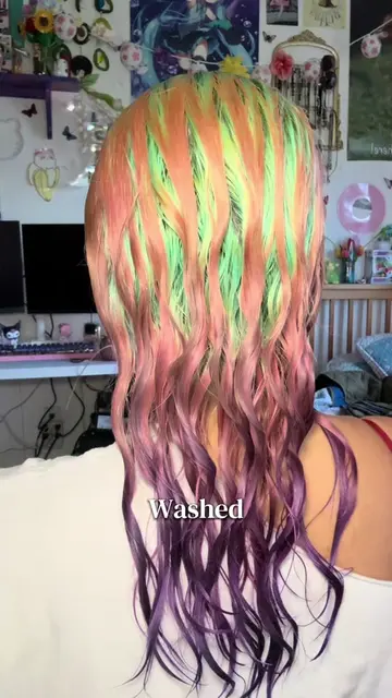 🙈💕 happy hair day #curls #wavyhair #fyp #dyedhair #artseysmart 