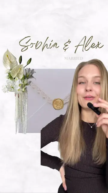 Part 1 of creating the digital wedding invitation with me in Canva🌸 Sooo many o
