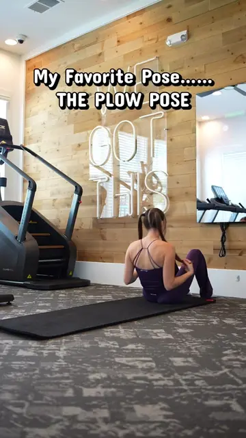 Nothing beats this pose in my daily routine. #yogaposesdaily #yogapose #yogastre