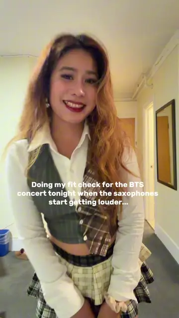 We were SO excited for BTS ARIRANG D2 in Chicago 😭💜 We were already dressed up