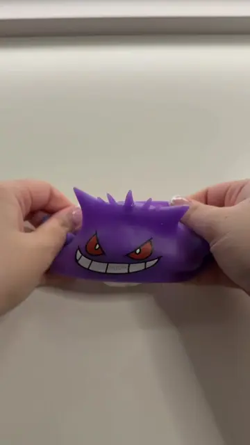 turning this gengar cream filled squishy into a crunchy squishy🤤