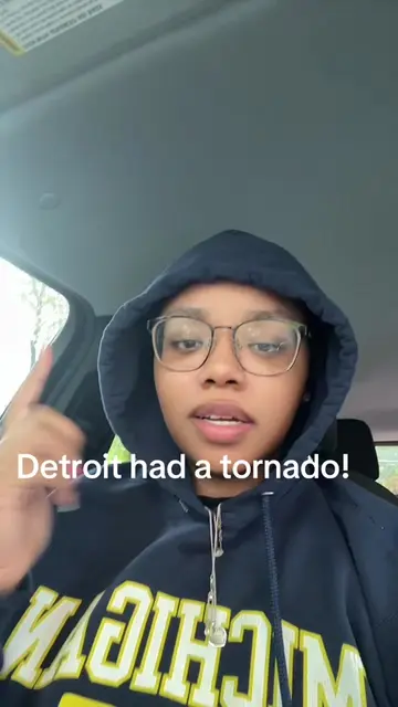 That was scary, i didnt think a tornado would come fr😭  #detroit #downtowndetro