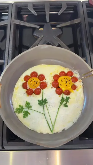 Be happy 🌻 #morningeggs #breakfast #eggs 