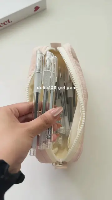 a students must have for taking down notes! 📝 deli gel ink pen @Deli Stationery