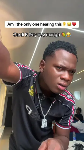 Please what is the lyrics 😭💔🤲#idemama #fyp #trending #tiktoknigeria🇳🇬 #chal