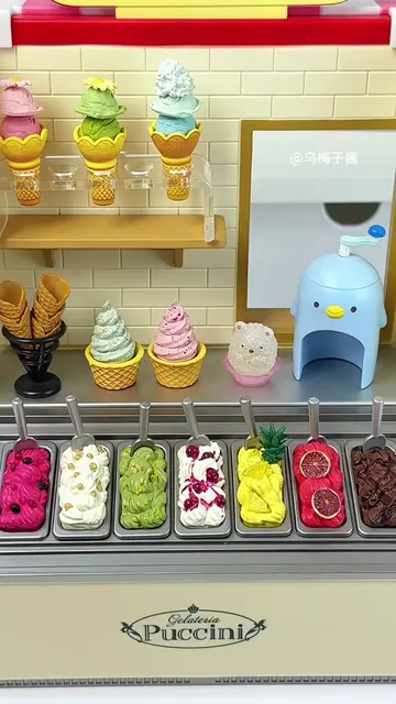 ✨The Cutest Tiny Ice Cream Shop!🍦😍#TinyIceCream #TinyThings #CuteThings #FoodT