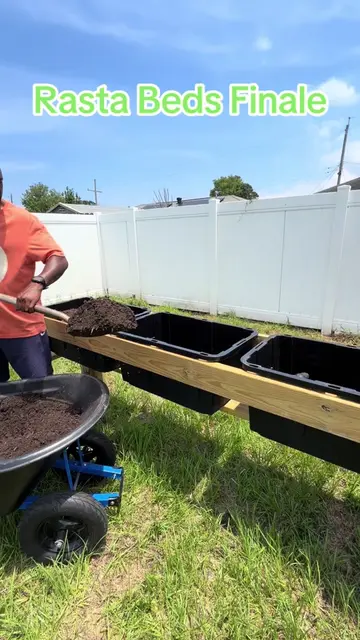 @RastaKountryDream Raised Beds Finale!!! We’re gonna make the bottom support pie